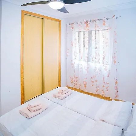 118 Locos Playa - Alicante Apartment *